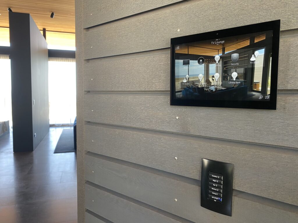 Northland Holiday Homes Smart home automation- safe n sound