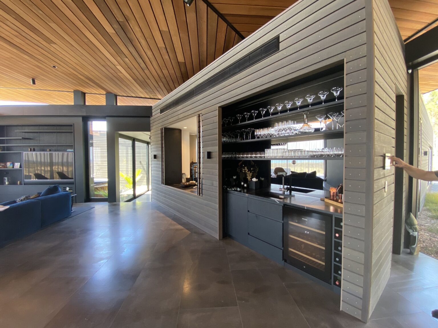 Smart home automation- safe n sound