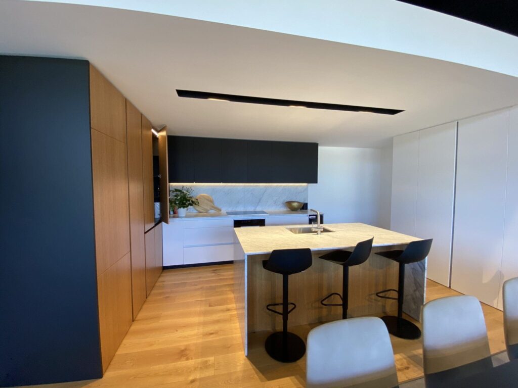 Willis Bond Hobsonville | Integrated Showroom AV Willis Bond Hobsonville with integrated showroom AV and automation system
