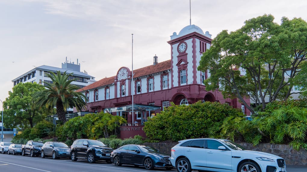 Clarence Tauranga Restaurant
