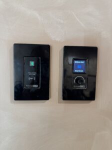Bluetooth Wall Play to seamlessly connect to the AV.